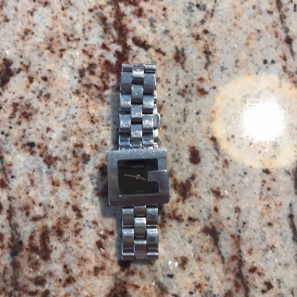 Gucci watch